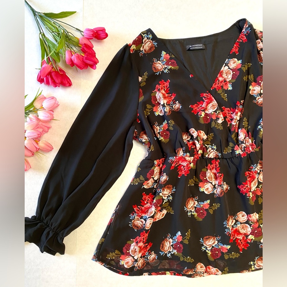 Floral Lantern Sleeve Patchwork Top - image 1